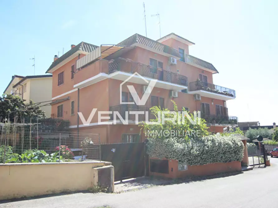 Immagine 25 di Appartamento in vendita  in Via Varenna, 43 a Roma