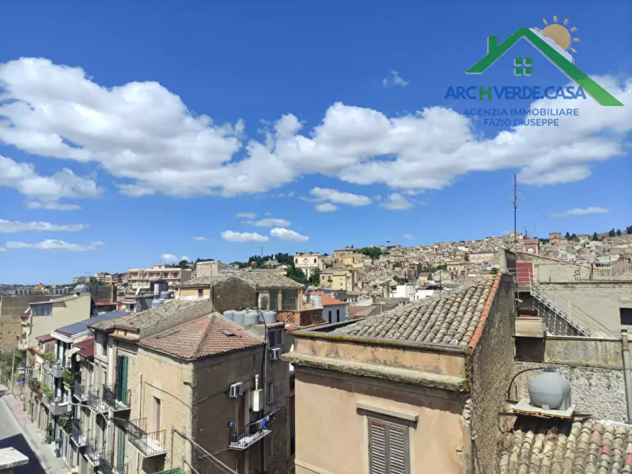 Immagine 6 di Casa indipendente in vendita  a Canicattì