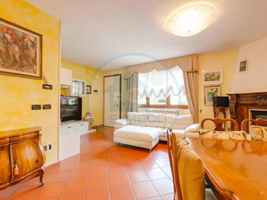 Immagine 2 di Villetta a schiera in vendita  in Via Bosso CHIRIGNAGO a Venezia