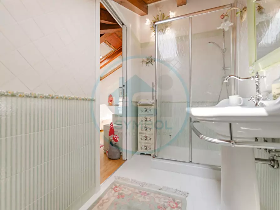 Immagine 26 di Villetta a schiera in vendita  in Via Bosso CHIRIGNAGO a Venezia