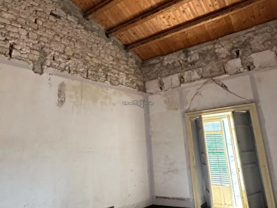 Immagine 1 di Casa indipendente in vendita  a Modica