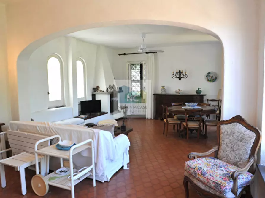 Immagine 4 di Villa in vendita  in via zaro 9 a Forio