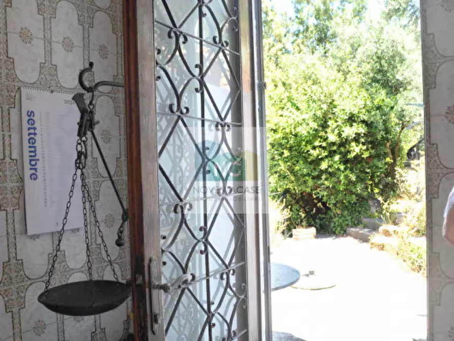 Immagine 10 di Villa in vendita  in via zaro 9 a Forio