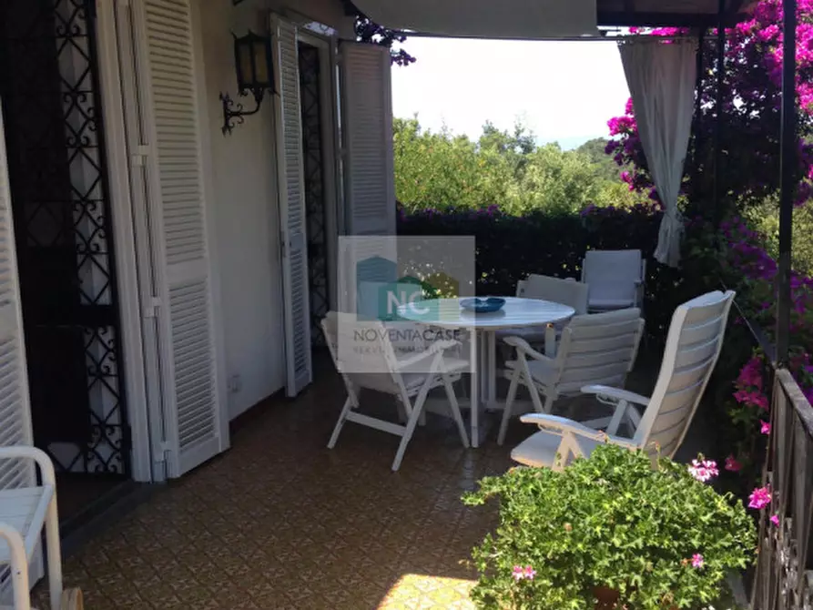 Immagine 17 di Villa in vendita  in via zaro 9 a Forio