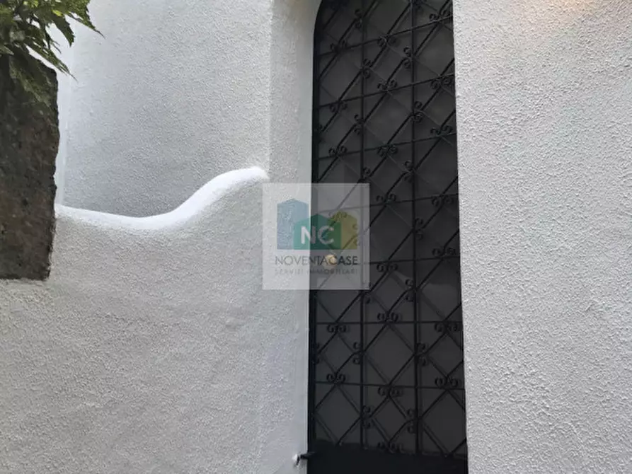 Immagine 42 di Villa in vendita  in via zaro 9 a Forio