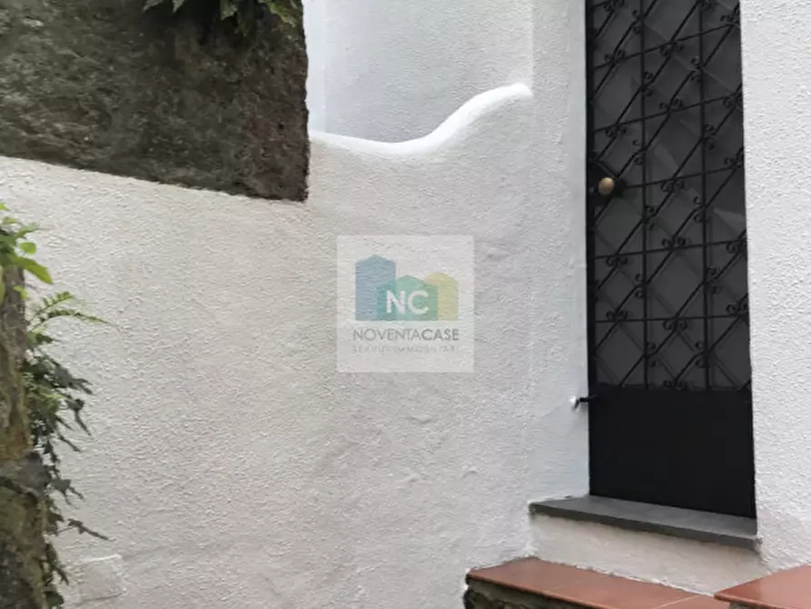 Immagine 45 di Villa in vendita  in via zaro 9 a Forio