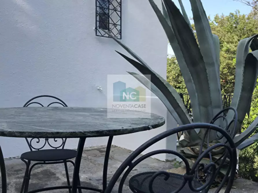 Immagine 47 di Villa in vendita  in via zaro 9 a Forio