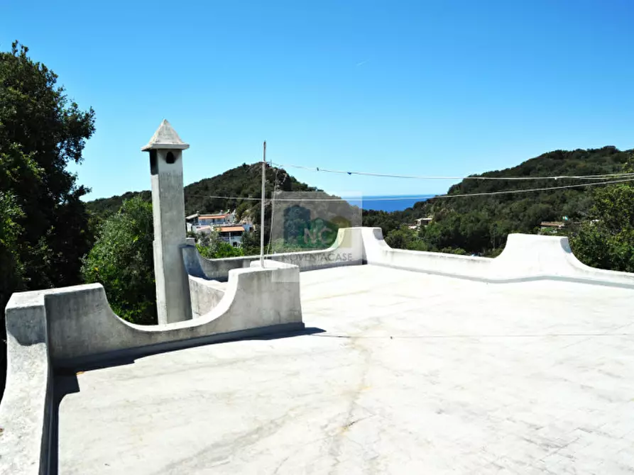 Immagine 87 di Villa in vendita  in via zaro 9 a Forio