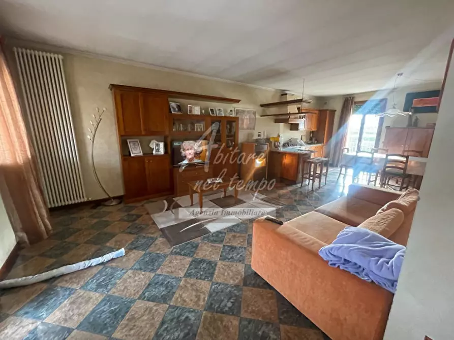 Immagine 2 di Villetta a schiera in vendita  in via dei bersaglieri a Tezze Sul Brenta