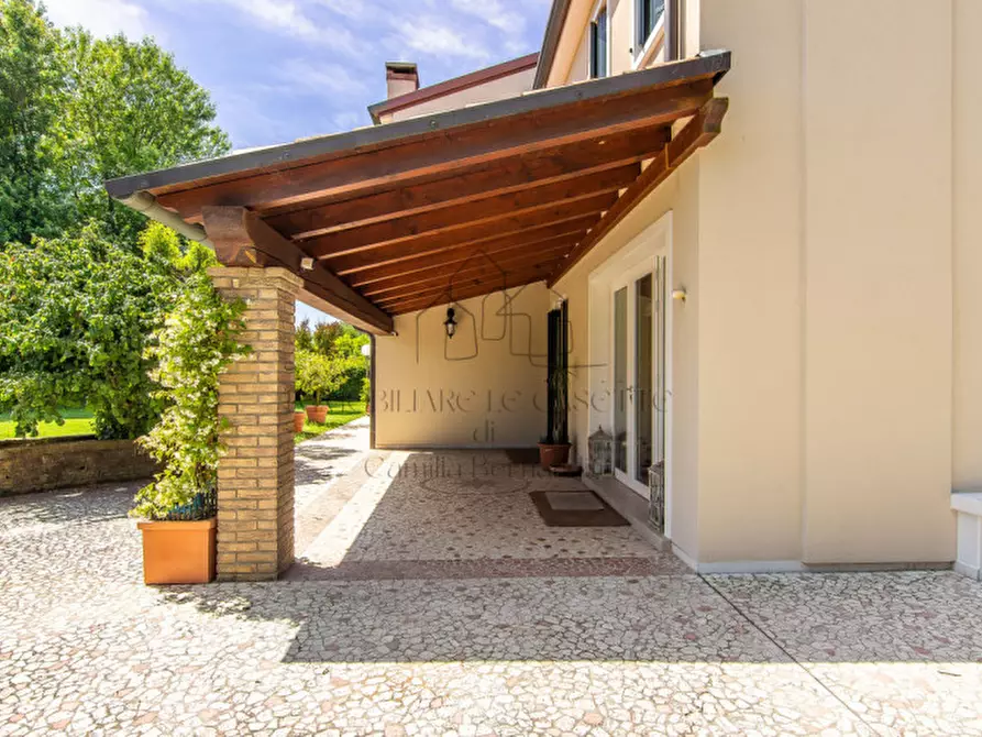 Immagine 13 di Villa in vendita  a Veggiano
