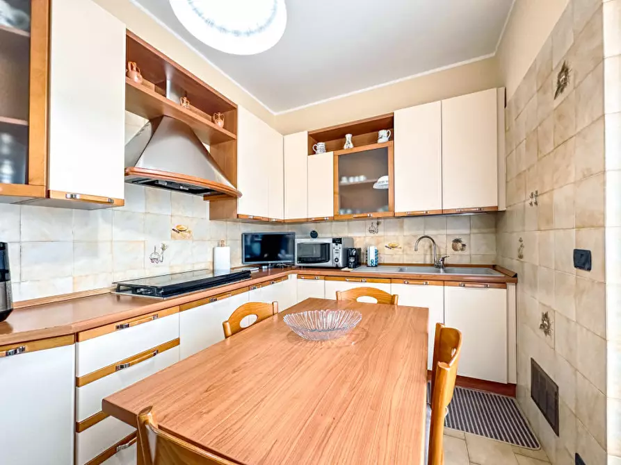 Immagine 10 di Villetta a schiera in vendita  in Via Novara 246 a Romagnano Sesia