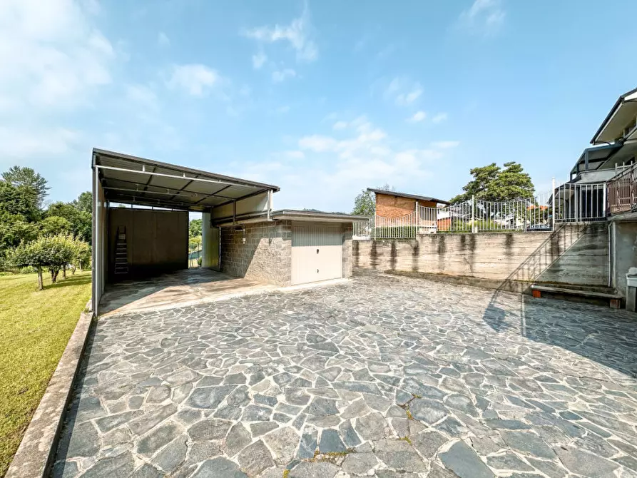 Immagine 26 di Villetta a schiera in vendita  in Via Novara 246 a Romagnano Sesia