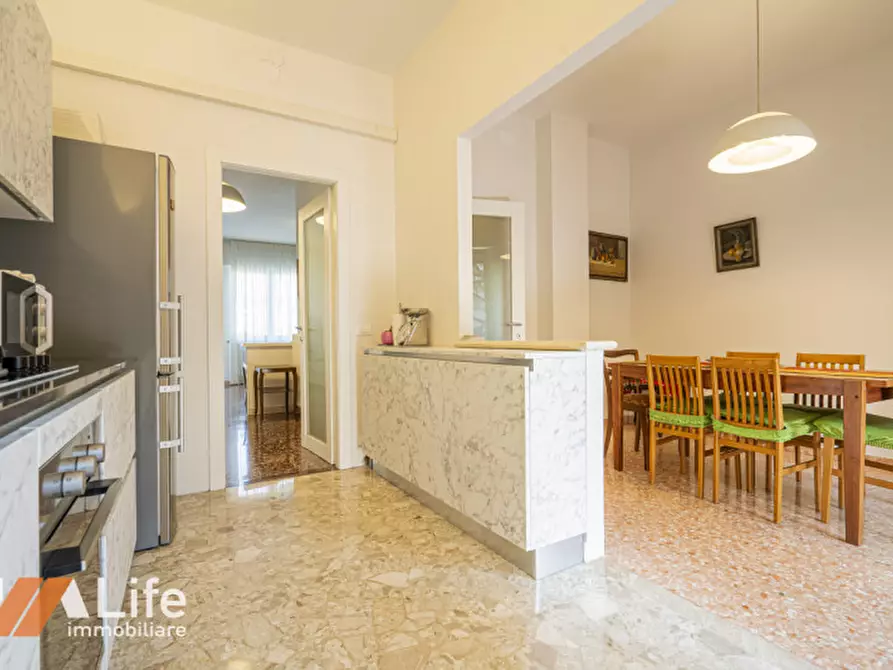 Immagine 1 di Appartamento in vendita  in Stradella dell'Ospedale 87 a Vicenza