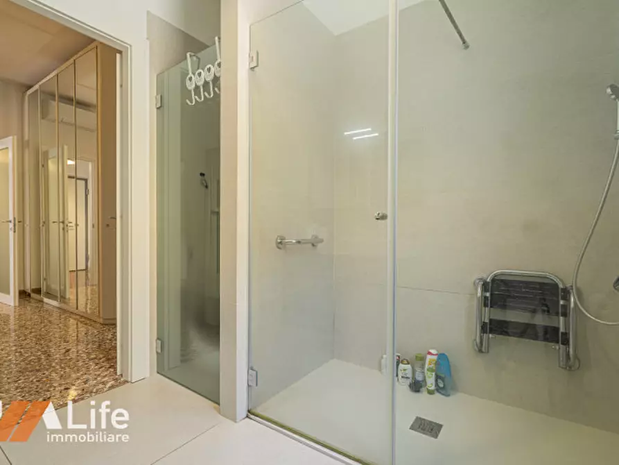 Immagine 14 di Appartamento in vendita  in Stradella dell'Ospedale 87 a Vicenza