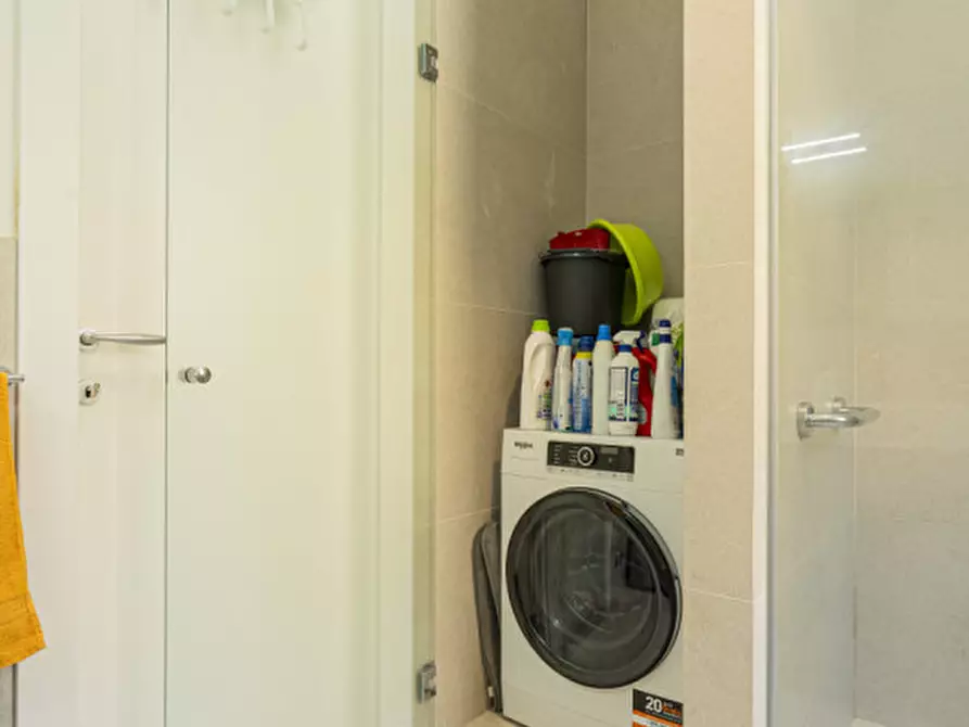 Immagine 15 di Appartamento in vendita  in Stradella dell'Ospedale 87 a Vicenza