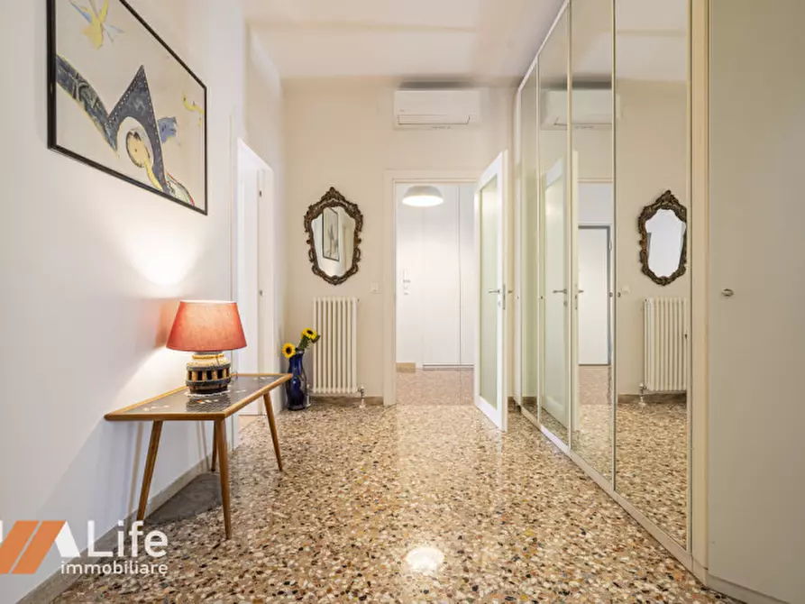 Immagine 34 di Appartamento in vendita  in Stradella dell'Ospedale 87 a Vicenza