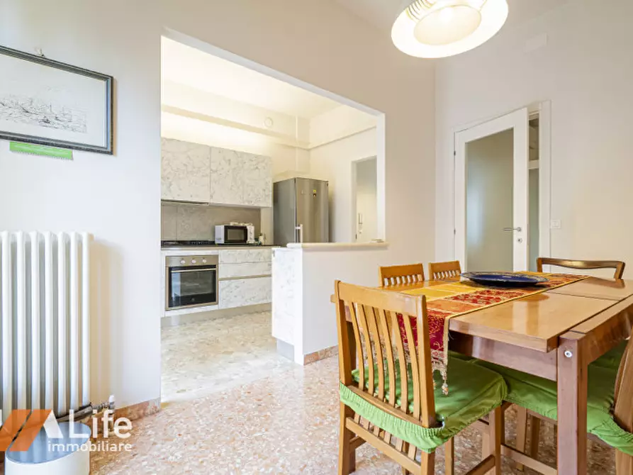 Immagine 40 di Appartamento in vendita  in Stradella dell'Ospedale 87 a Vicenza