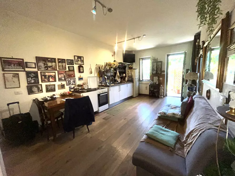 Immagine 2 di Appartamento in vendita  in Via Emilio Bassanelli a Formello