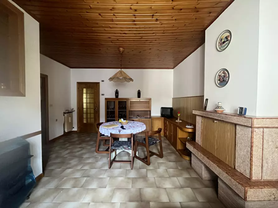 Immagine 3 di Villetta a schiera in vendita  a Badia Calavena