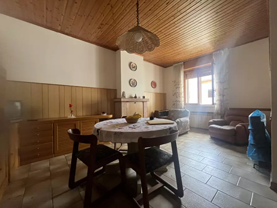 Immagine 4 di Villetta a schiera in vendita  a Badia Calavena