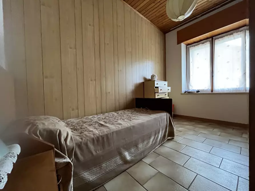 Immagine 10 di Villetta a schiera in vendita  a Badia Calavena