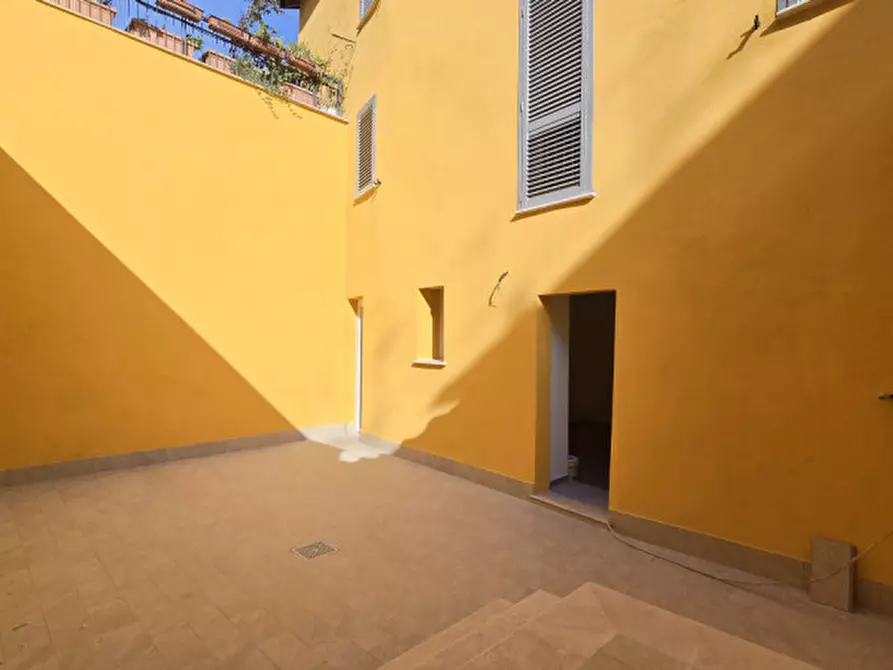 Immagine 11 di Appartamento in vendita  in Via San Vincenzo a Terni