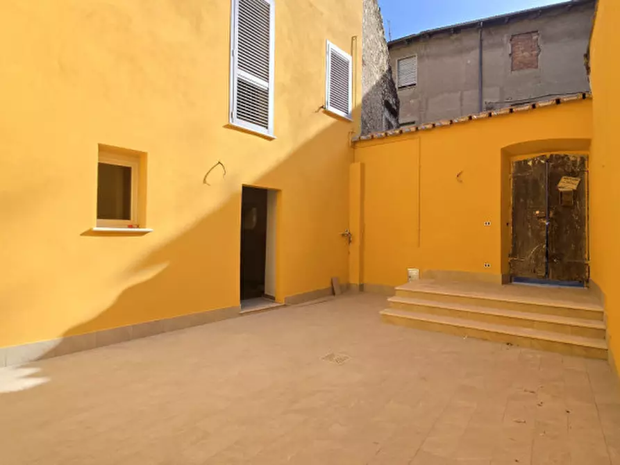 Immagine 12 di Appartamento in vendita  in Via San Vincenzo a Terni