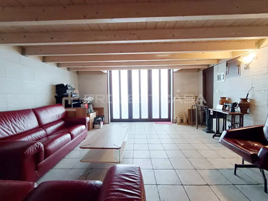 Immagine 11 di Casa indipendente in vendita  in Via Clementina Palma a Maglie