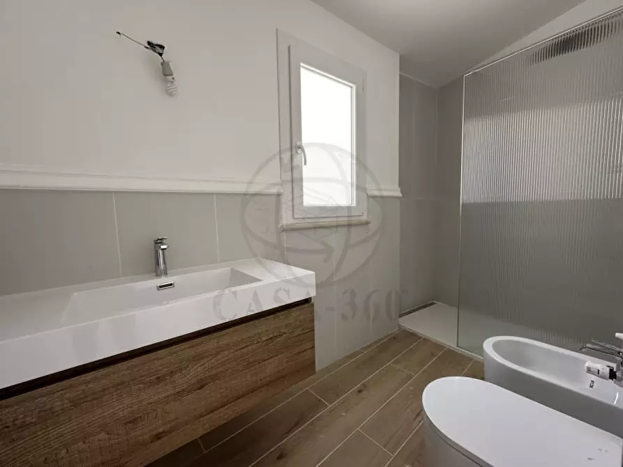 Immagine 9 di Appartamento in vendita  in Via San Vincenzo a Terni