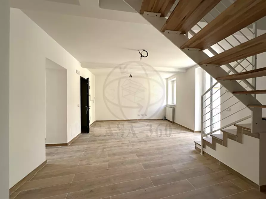 Immagine 14 di Appartamento in vendita  in Via San Vincenzo a Terni