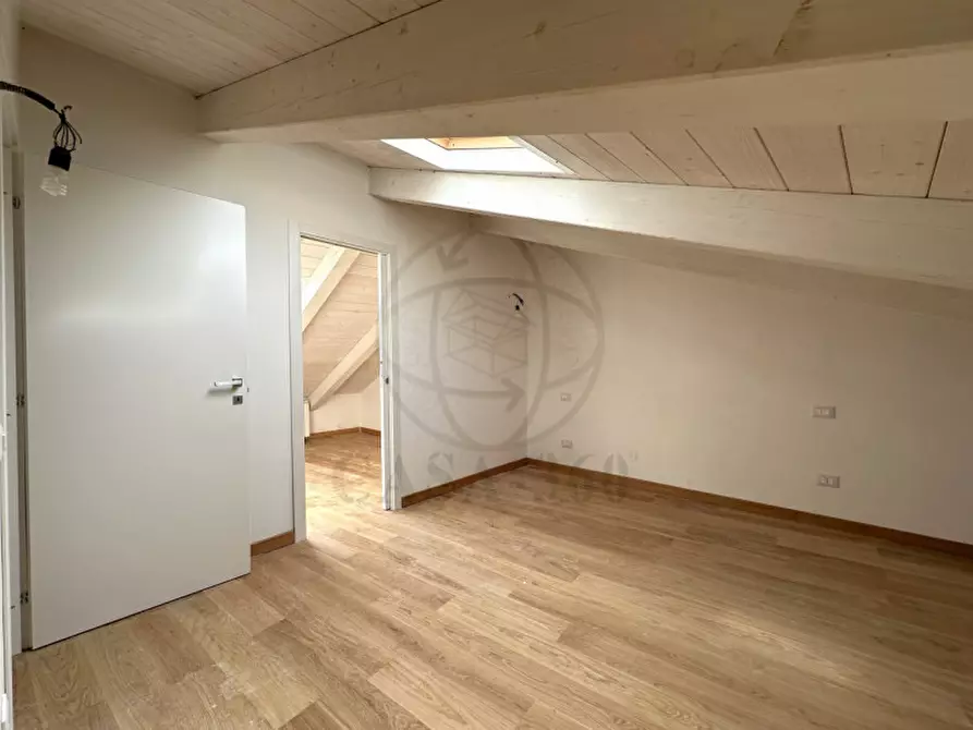 Immagine 20 di Appartamento in vendita  in Via San Vincenzo a Terni