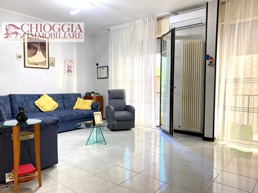 Immagine 1 di Appartamento in vendita  in Via Ambra 6 a Chioggia