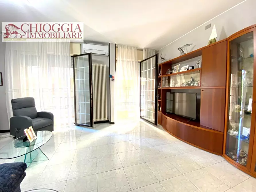 Immagine 4 di Appartamento in vendita  in Via Ambra 6 a Chioggia