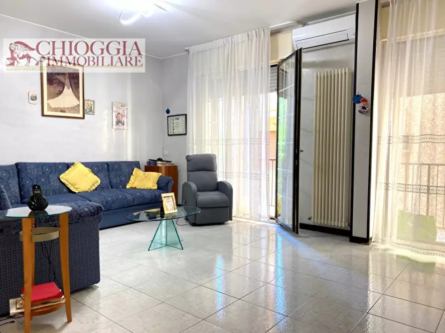 Immagine 5 di Appartamento in vendita  in Via Ambra a Chioggia