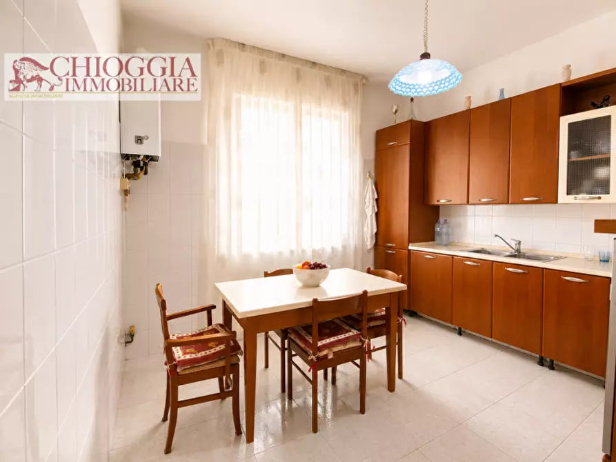 Immagine 7 di Appartamento in vendita  in Via Ambra 6 a Chioggia