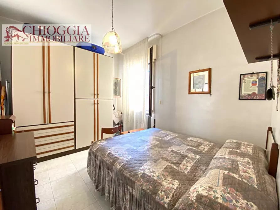 Immagine 11 di Appartamento in vendita  in Via Ambra a Chioggia