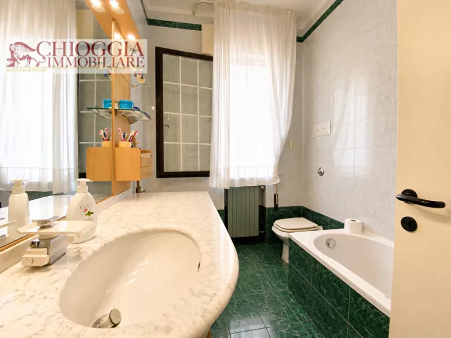 Immagine 12 di Appartamento in vendita  in Via Ambra 6 a Chioggia