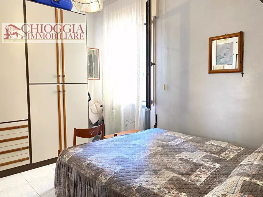 Immagine 12 di Appartamento in vendita  in Via Ambra a Chioggia