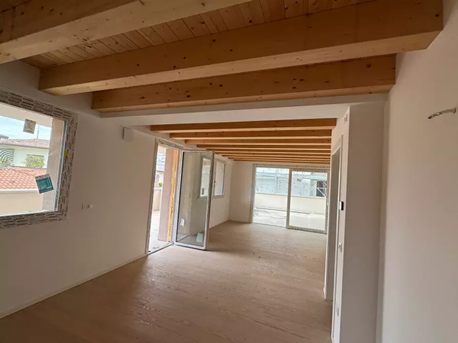 Immagine 3 di Appartamento in vendita  in VIA AQUILEIA a Treviso