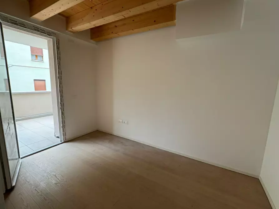 Immagine 8 di Appartamento in vendita  in VIA AQUILEIA a Treviso