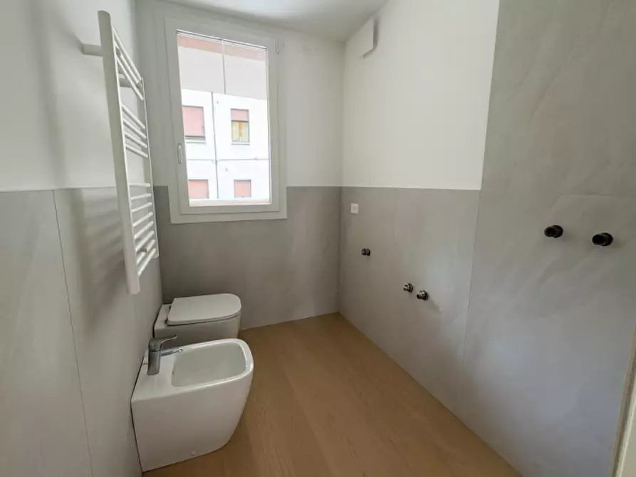 Immagine 12 di Appartamento in vendita  in VIA AQUILEIA a Treviso