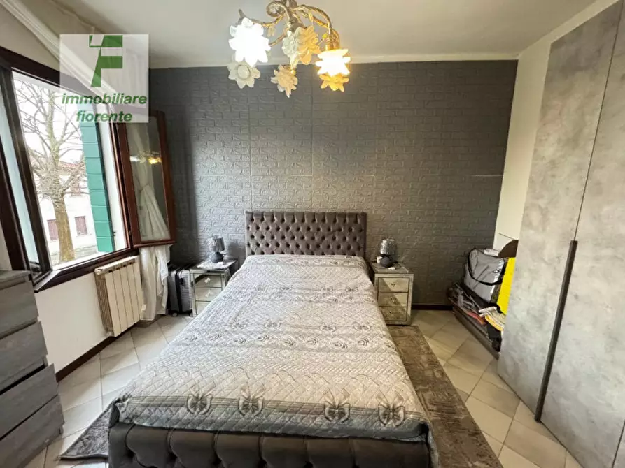 Immagine 5 di Appartamento in vendita  in VIA SACRO CUORE a Padova