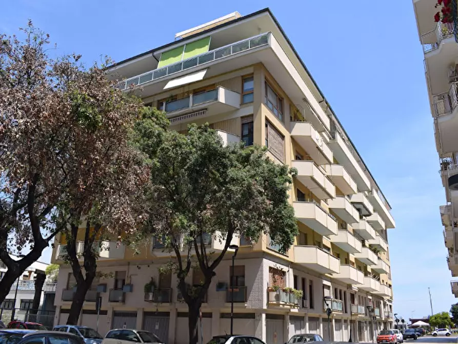 Immagine 2 di Appartamento in vendita  in Via Galileo Galilei a Pescara