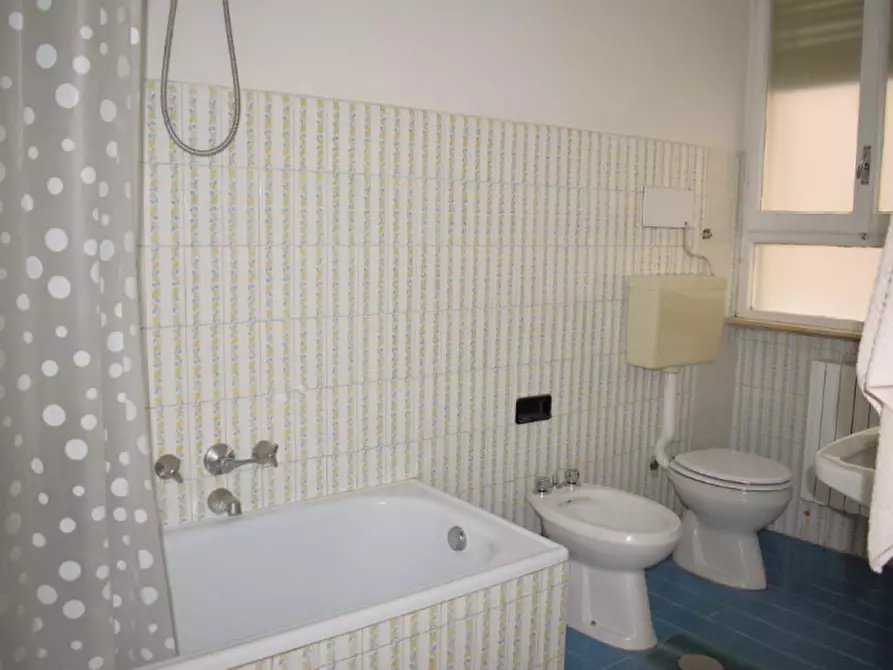 Immagine 19 di Appartamento in vendita  in Via Galileo Galilei a Pescara