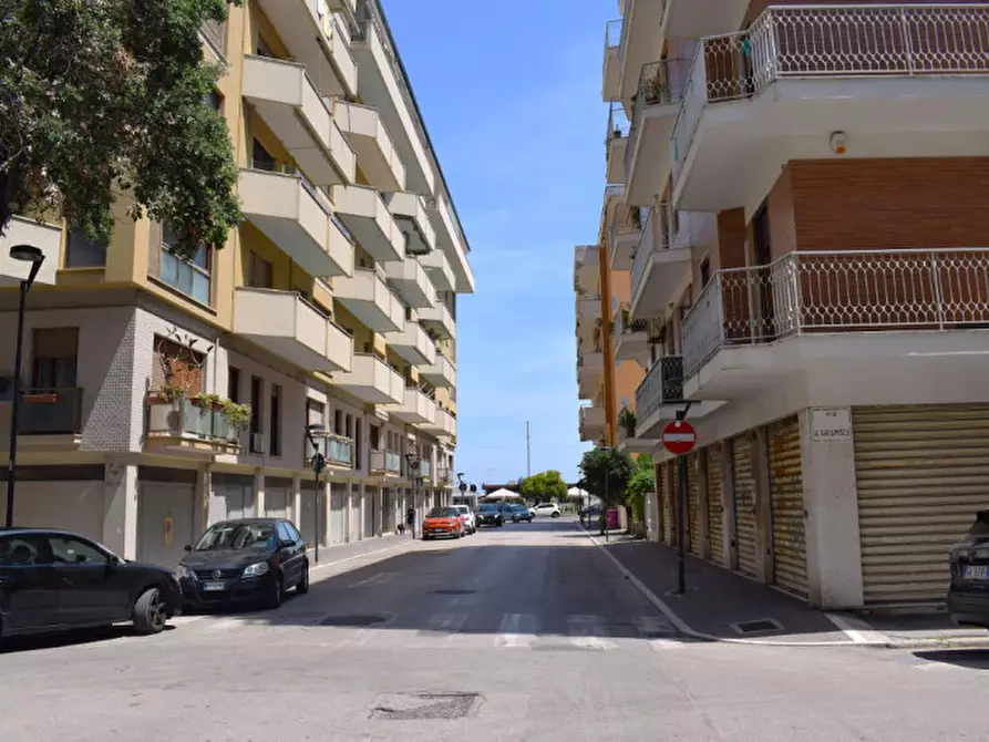 Immagine 23 di Appartamento in vendita  in Via Galileo Galilei a Pescara