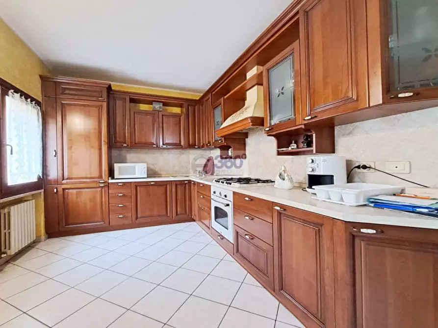 Immagine 7 di Casa indipendente in vendita  in Piazza Rota a Bovezzo