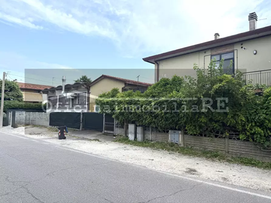 Immagine 4 di Casa indipendente in vendita  in Via Callesette a Fosso'