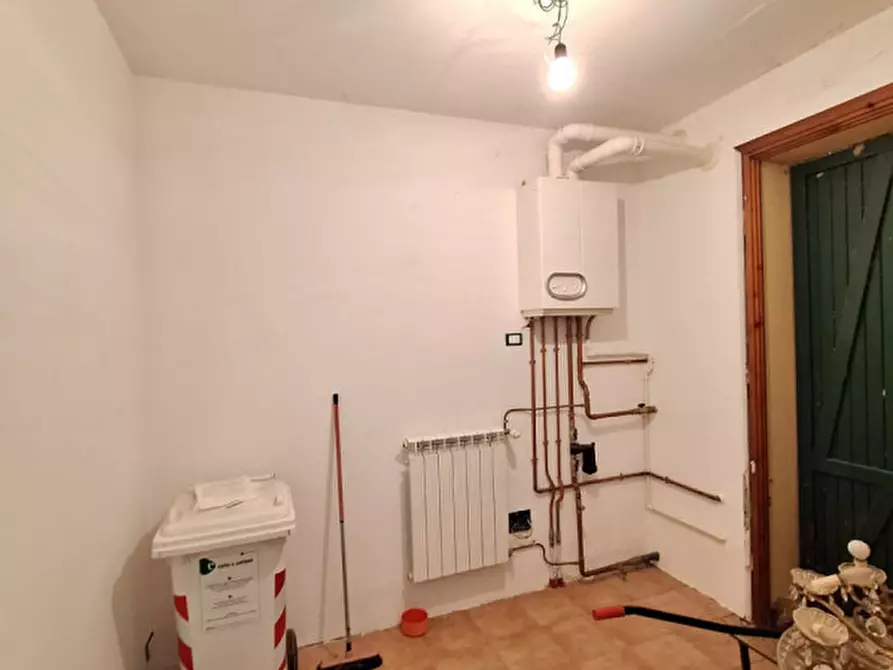 Immagine 9 di Casa indipendente in vendita  in Via Sant'Antonio a Crespino