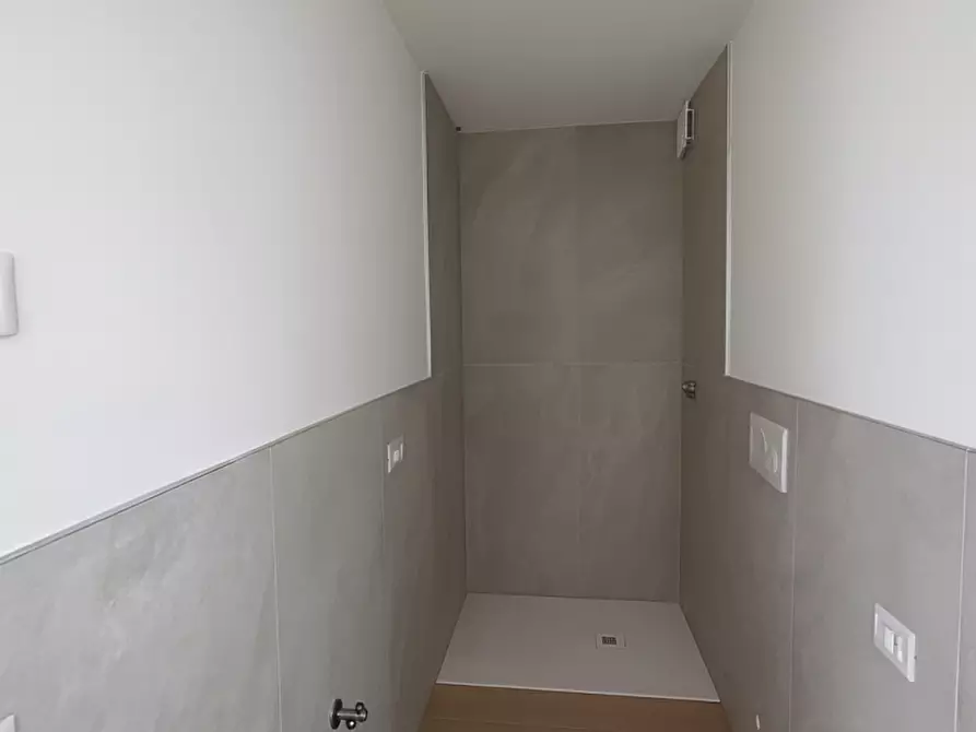 Immagine 10 di Appartamento in vendita  in VIA AQUILEIA a Treviso