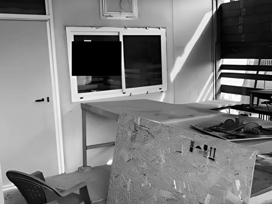 Immagine 3 di Attività commerciale in vendita  in fraz. Sostegno via Pavia a Torre De' Negri